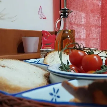 Mariposa * Μπάρι